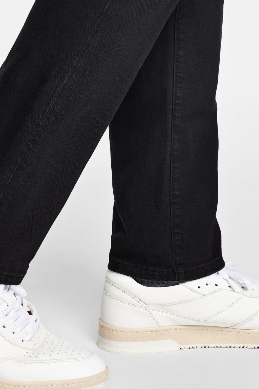 The Jeans - Black